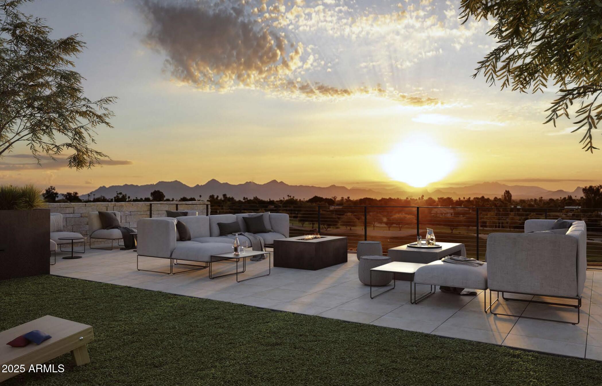 5000 N CAMELBACK RIDGE Drive, 302