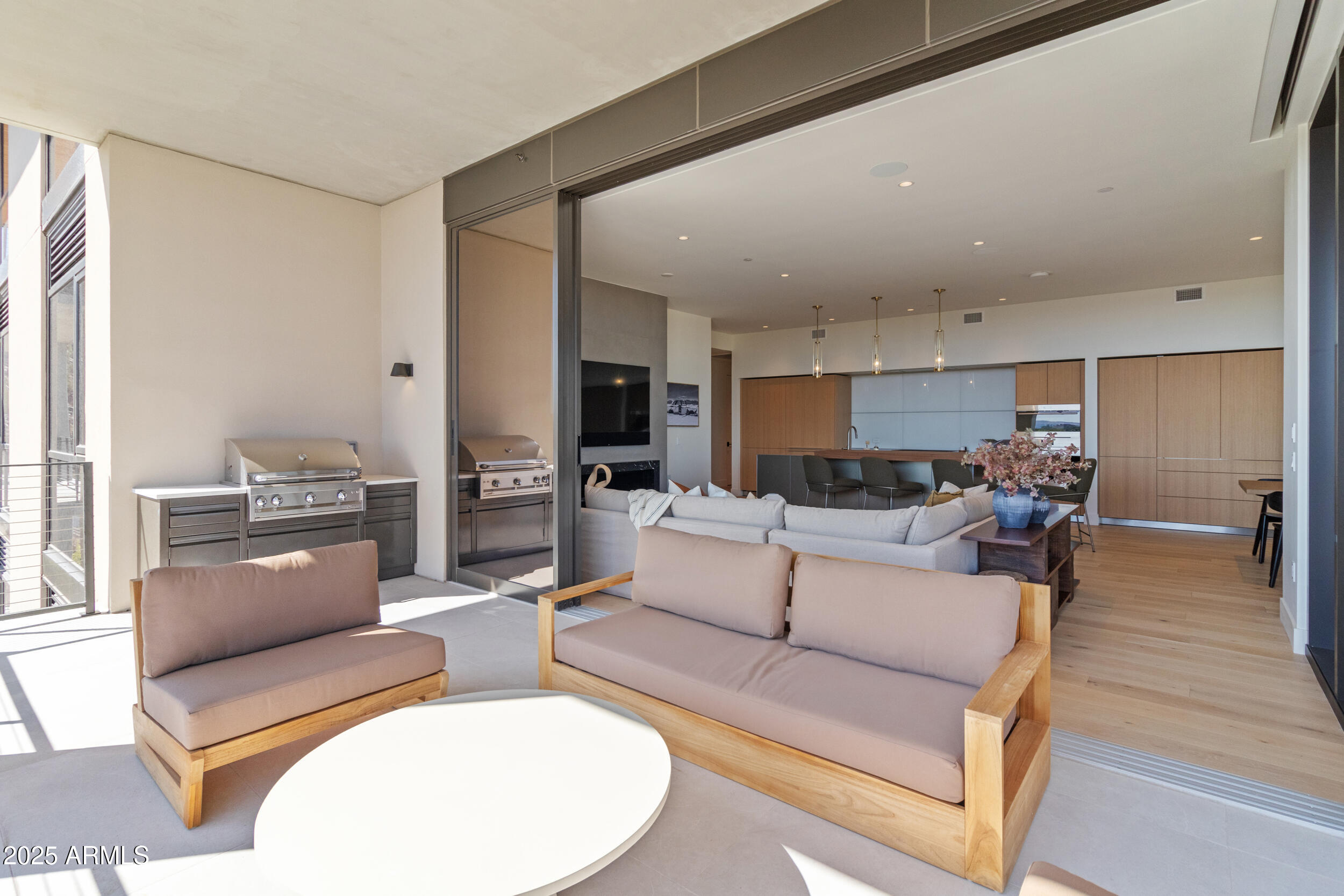 5000 N CAMELBACK RIDGE Drive, 302