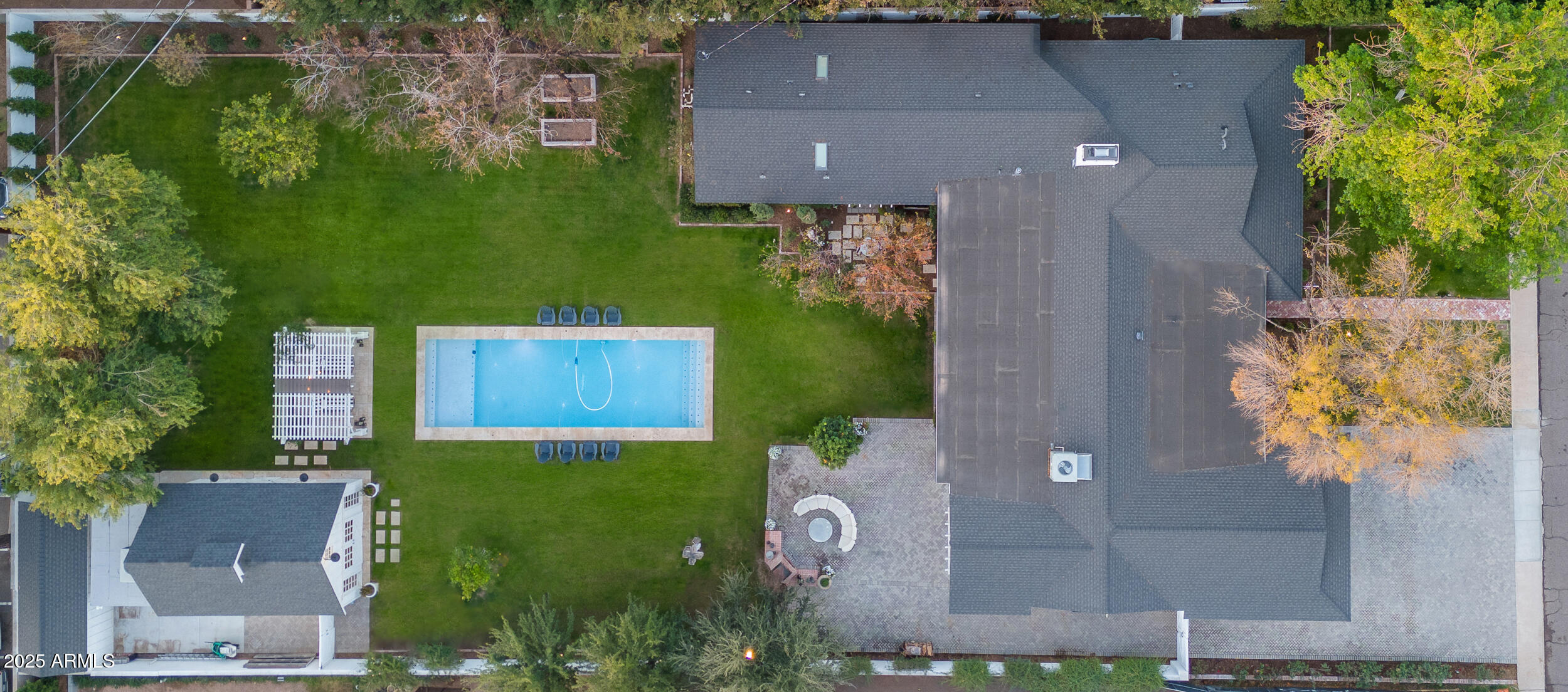3048 N 45TH Street