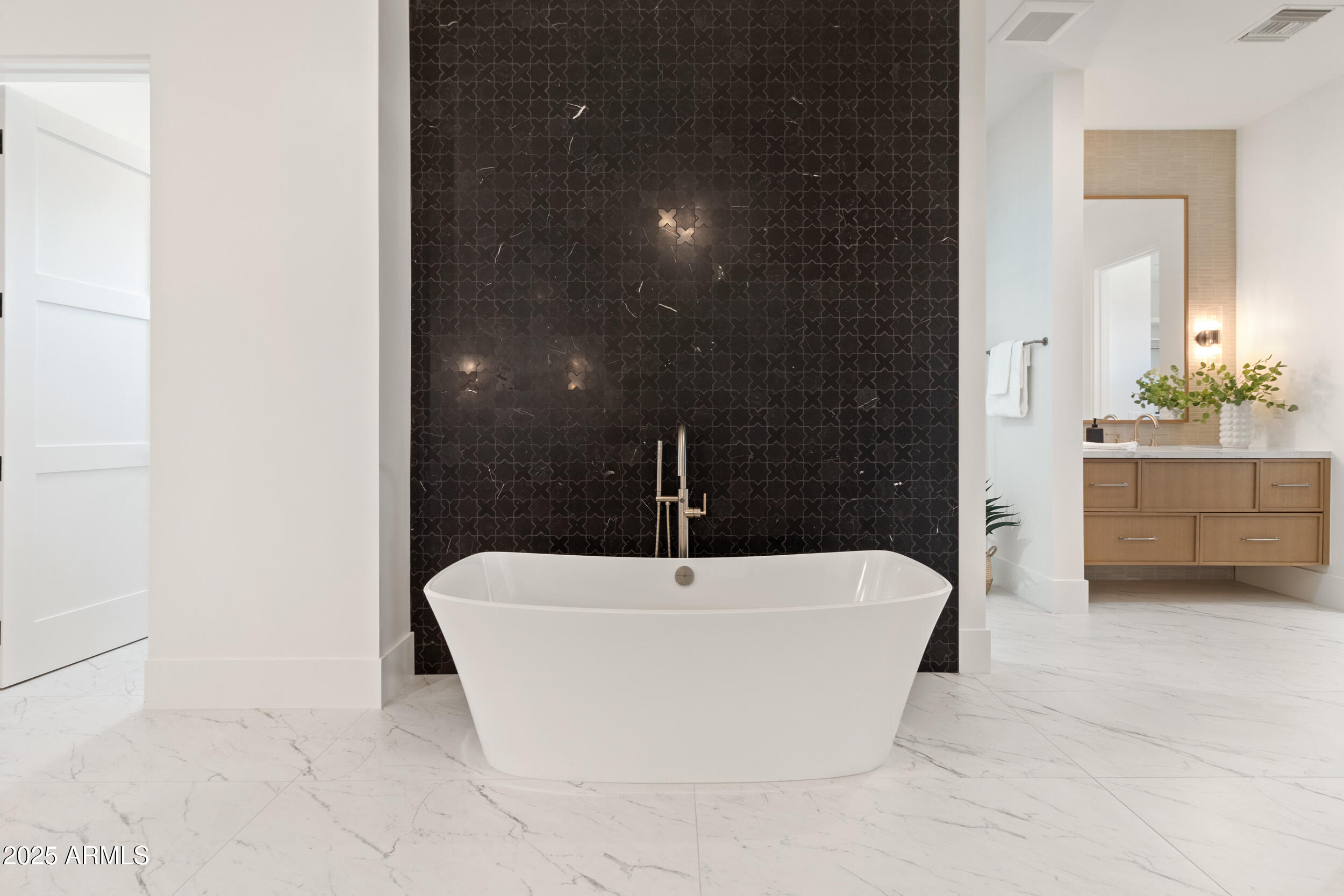 4723 E DESERT PARK Place