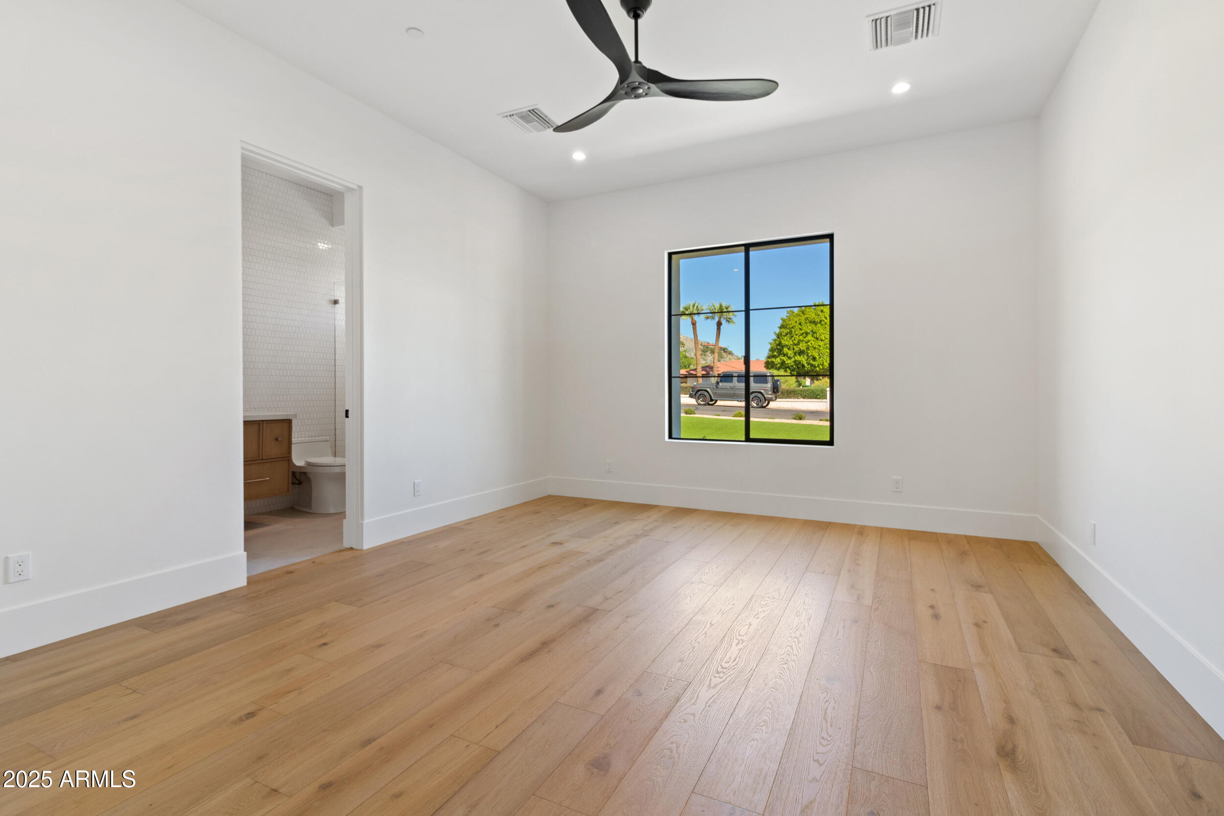 4723 E DESERT PARK Place