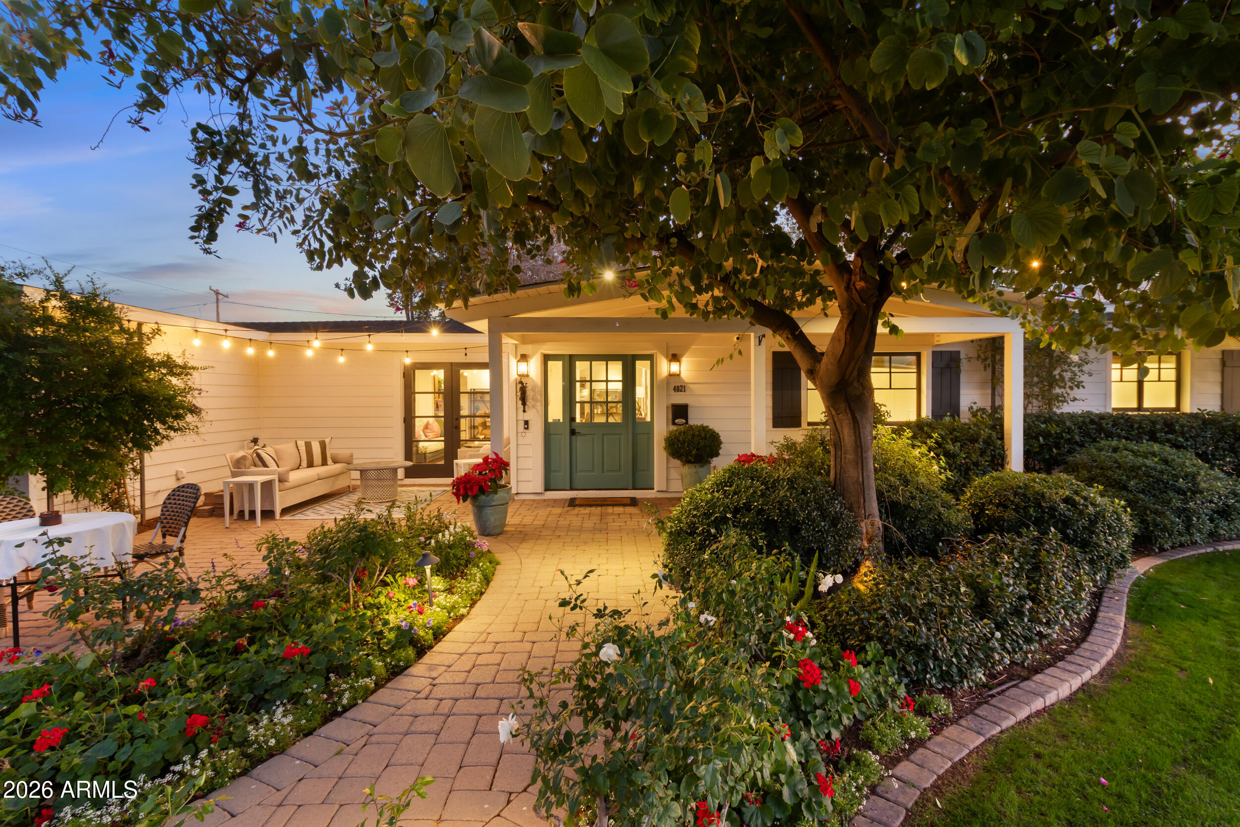 4021 E HAZELWOOD Street