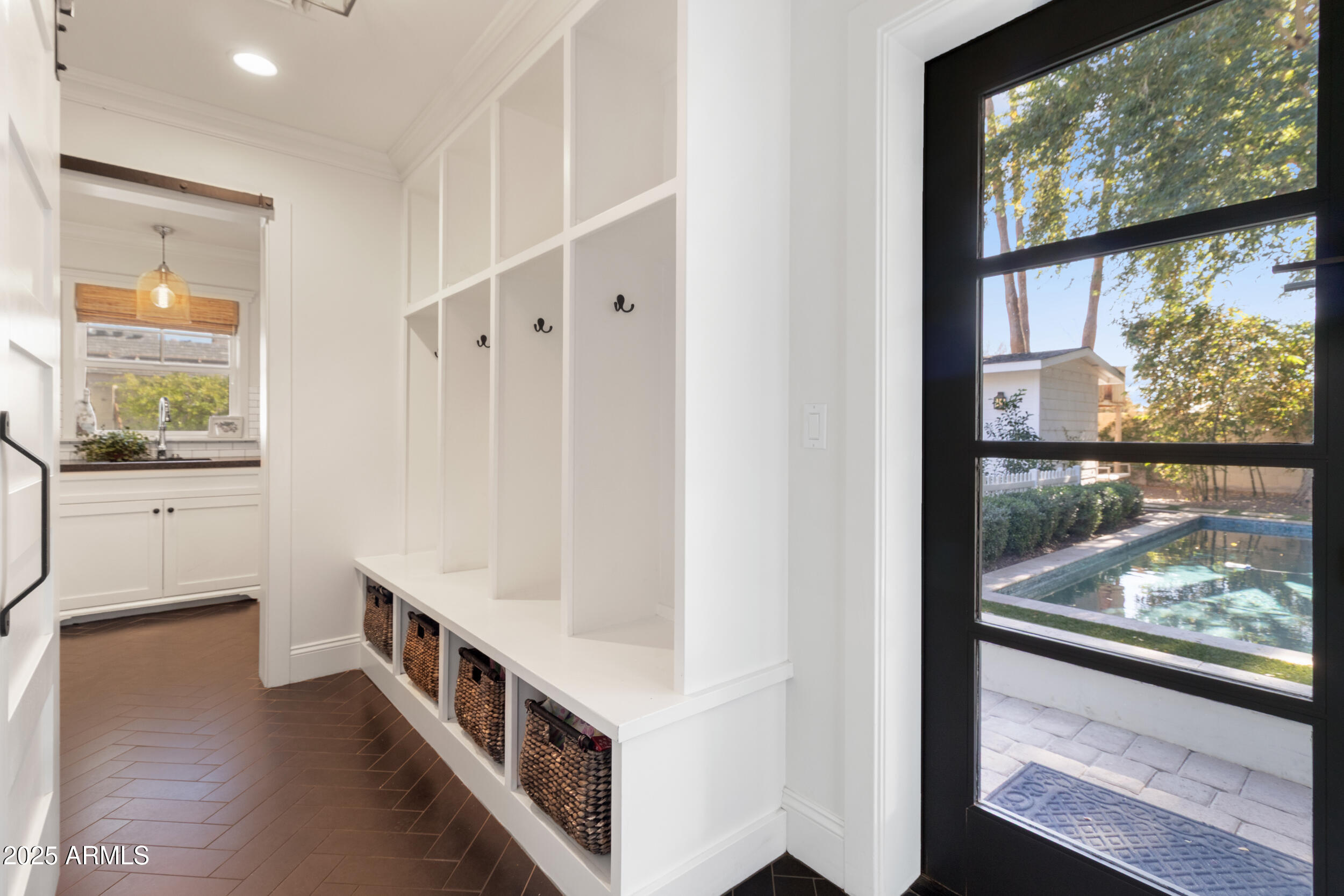 4021 E HAZELWOOD Street