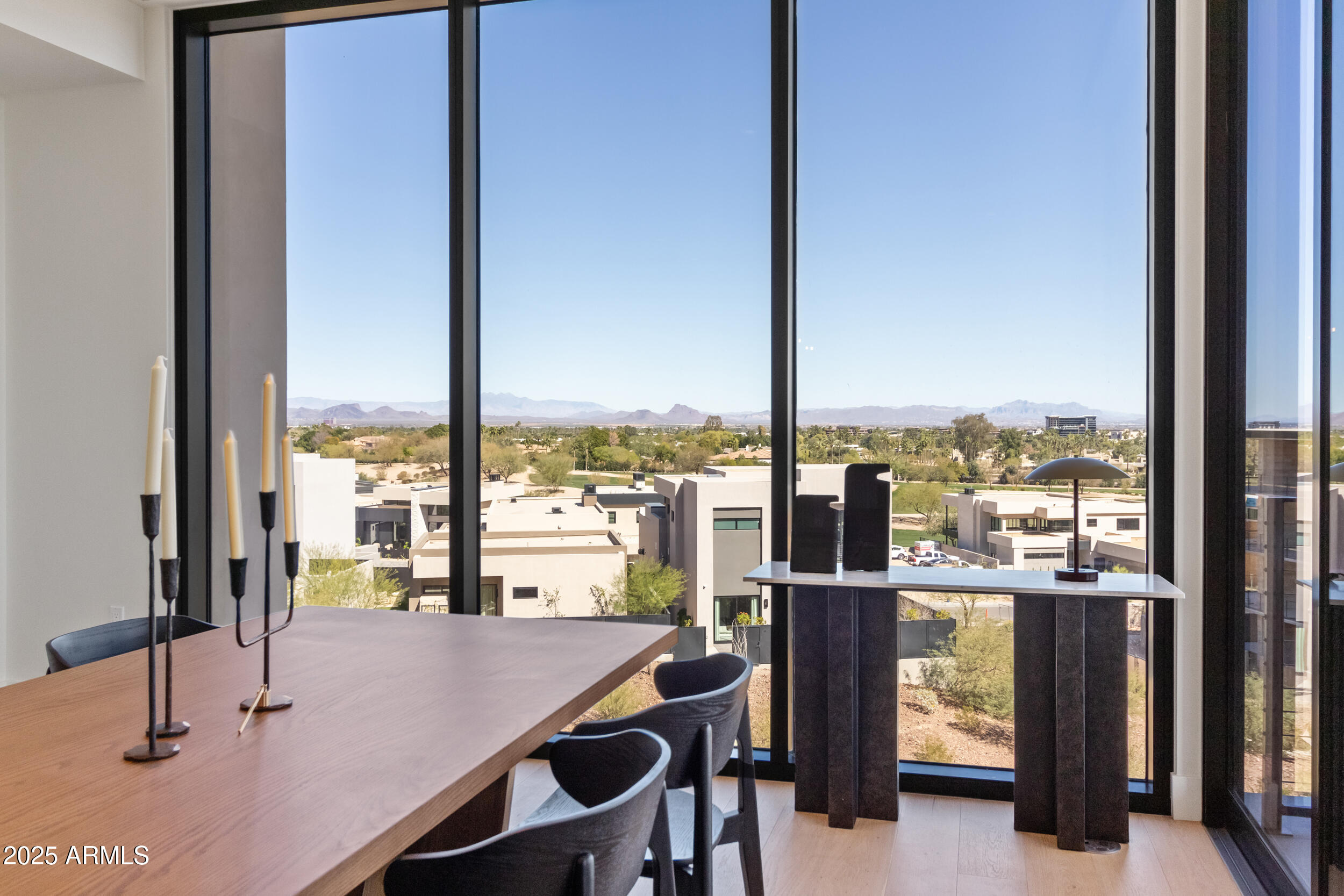 5000 N CAMELBACK RIDGE Drive 302