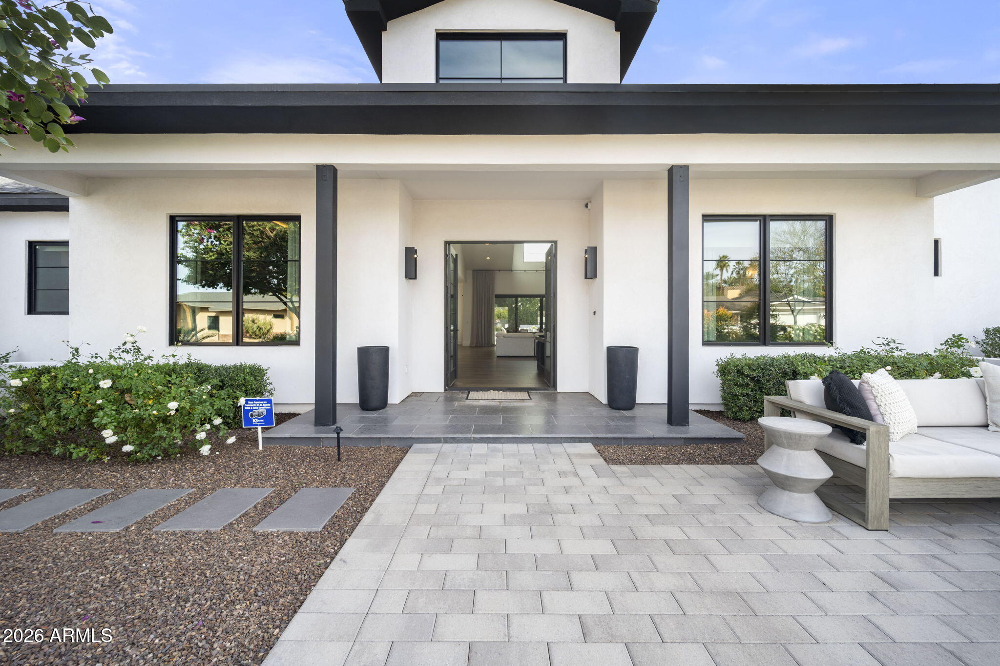 7251 E VISTA Drive