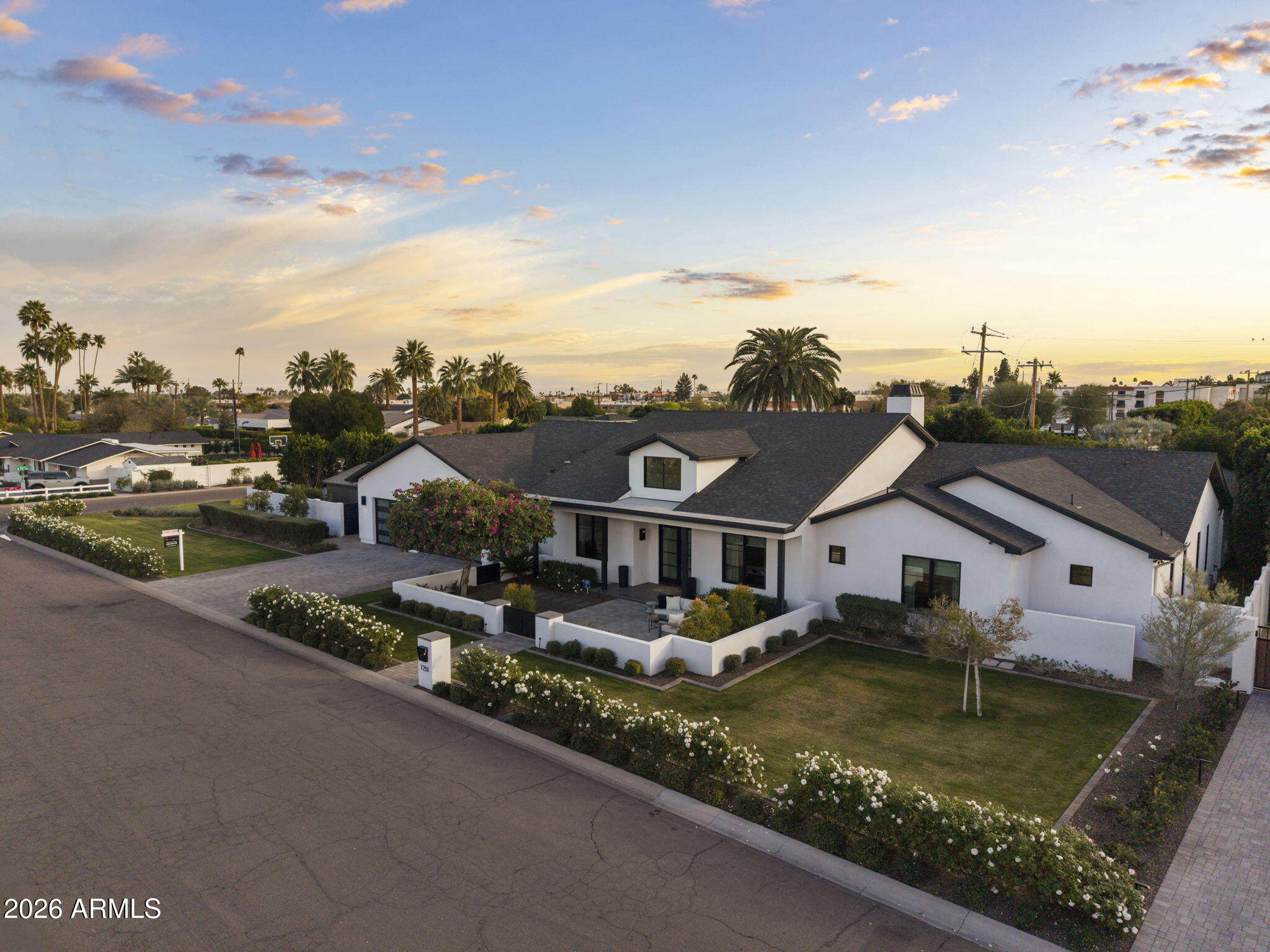 7251 E VISTA Drive