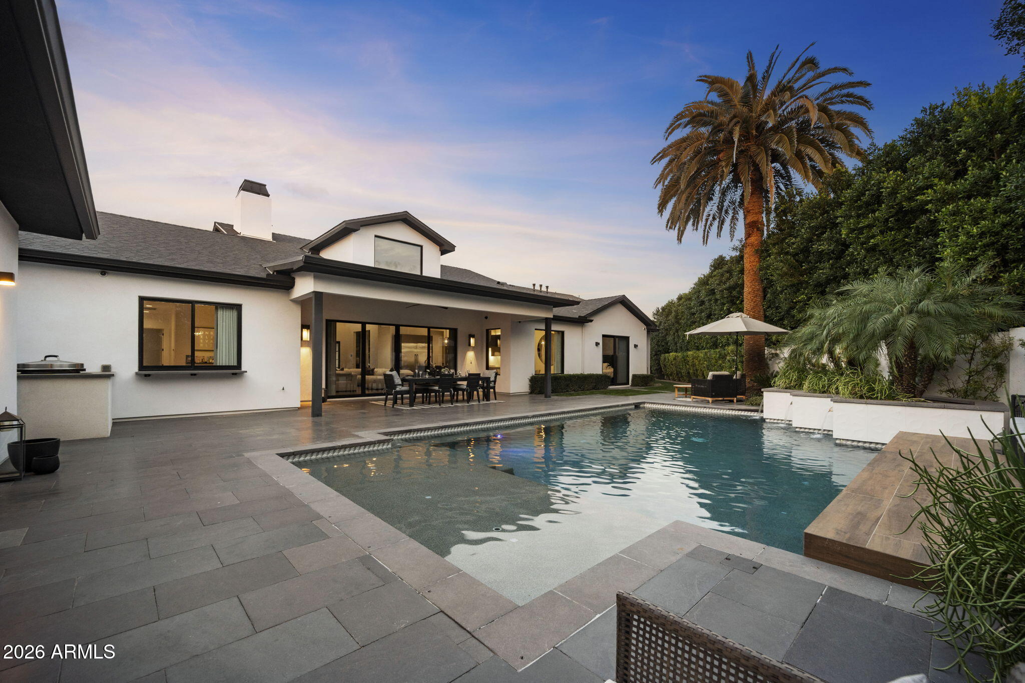 7251 E VISTA Drive