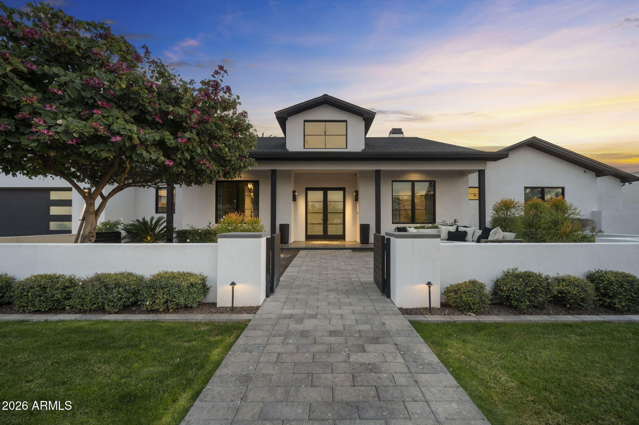 7251 E VISTA Drive