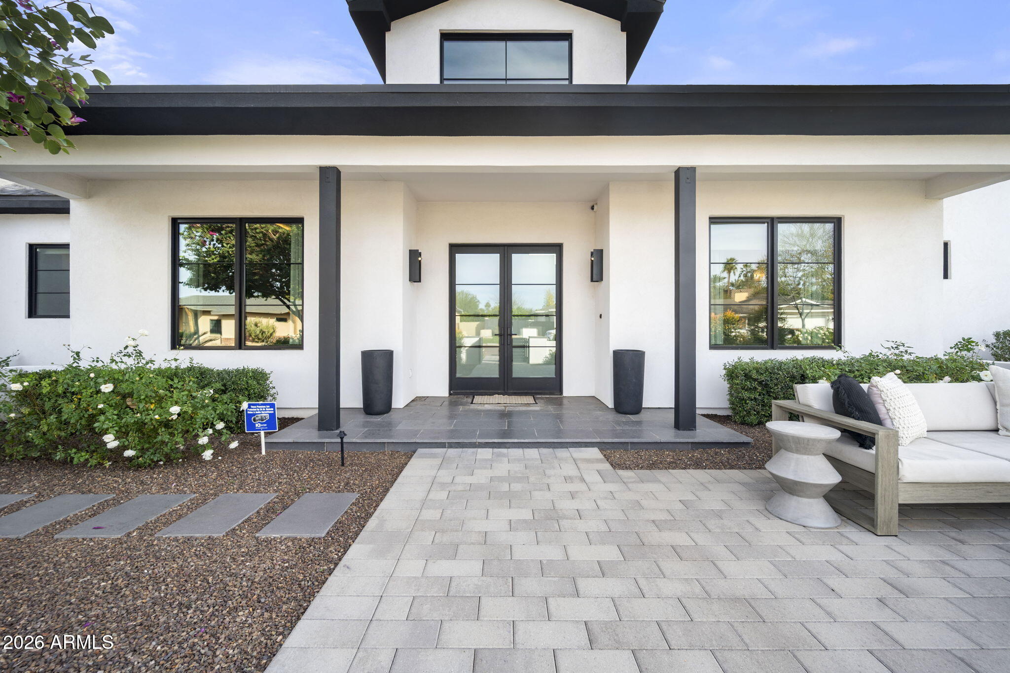 7251 E VISTA Drive