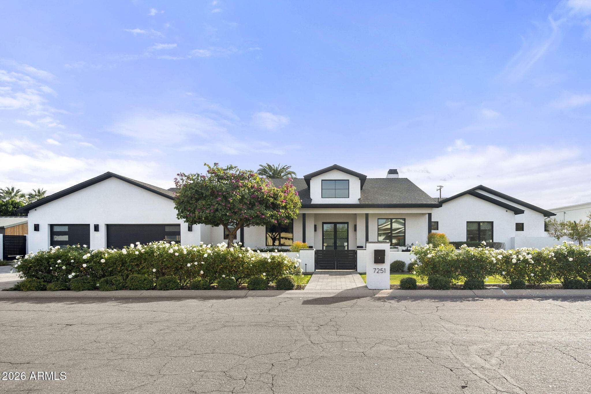 7251 E VISTA Drive