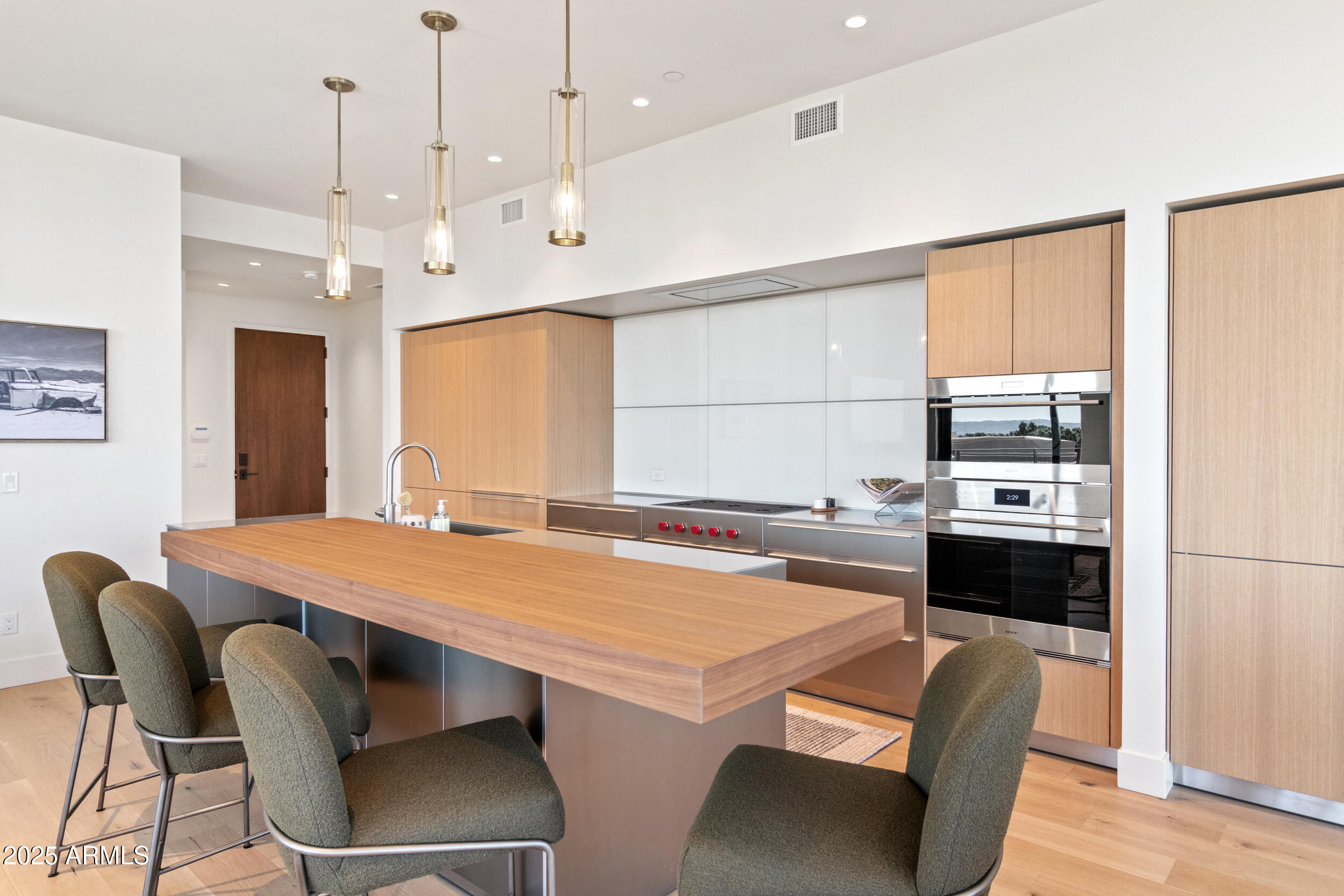 5000 N CAMELBACK RIDGE Drive 302