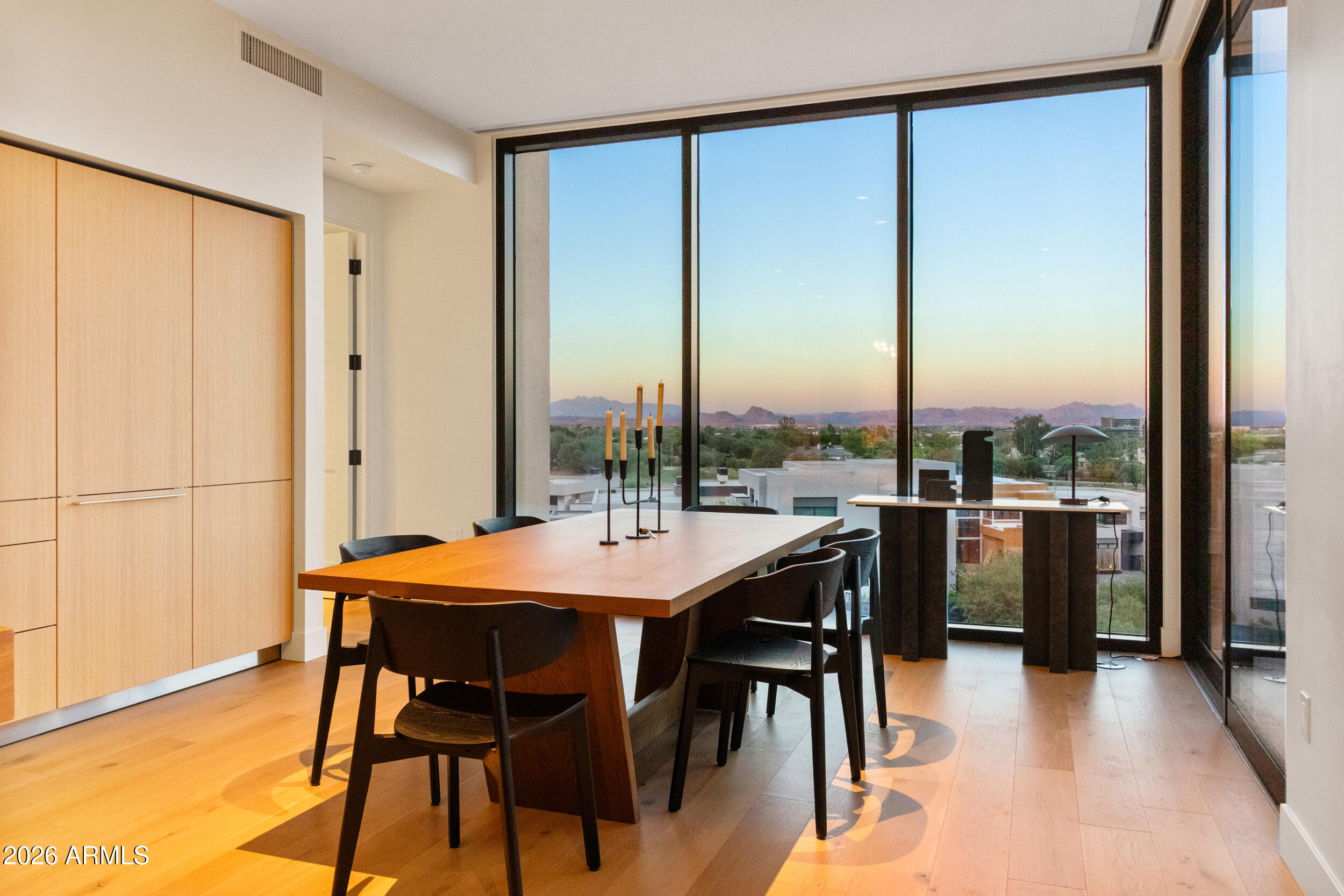 5000 N CAMELBACK RIDGE Drive 302