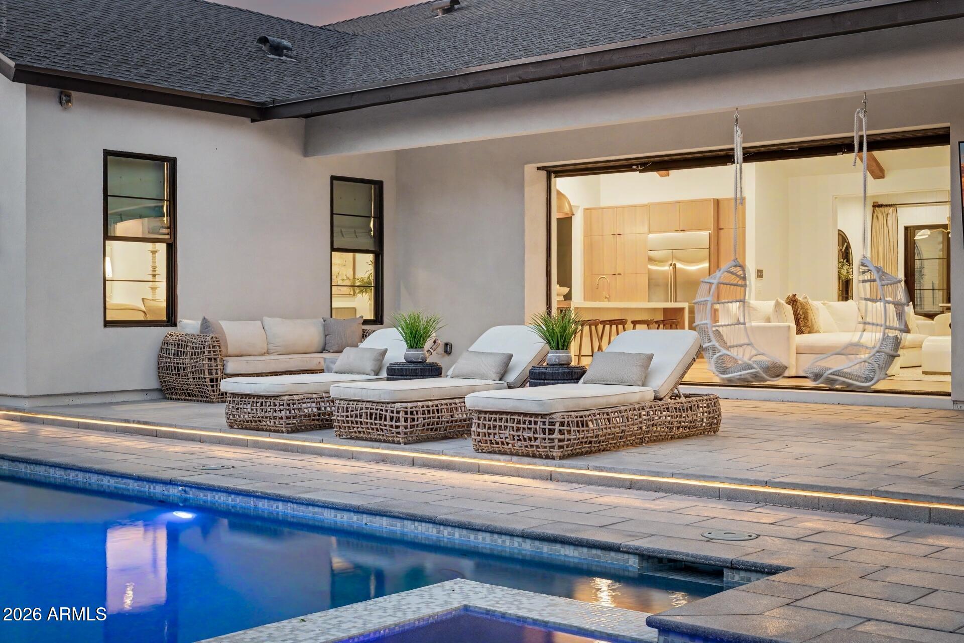 4557 E CALLE TUBERIA