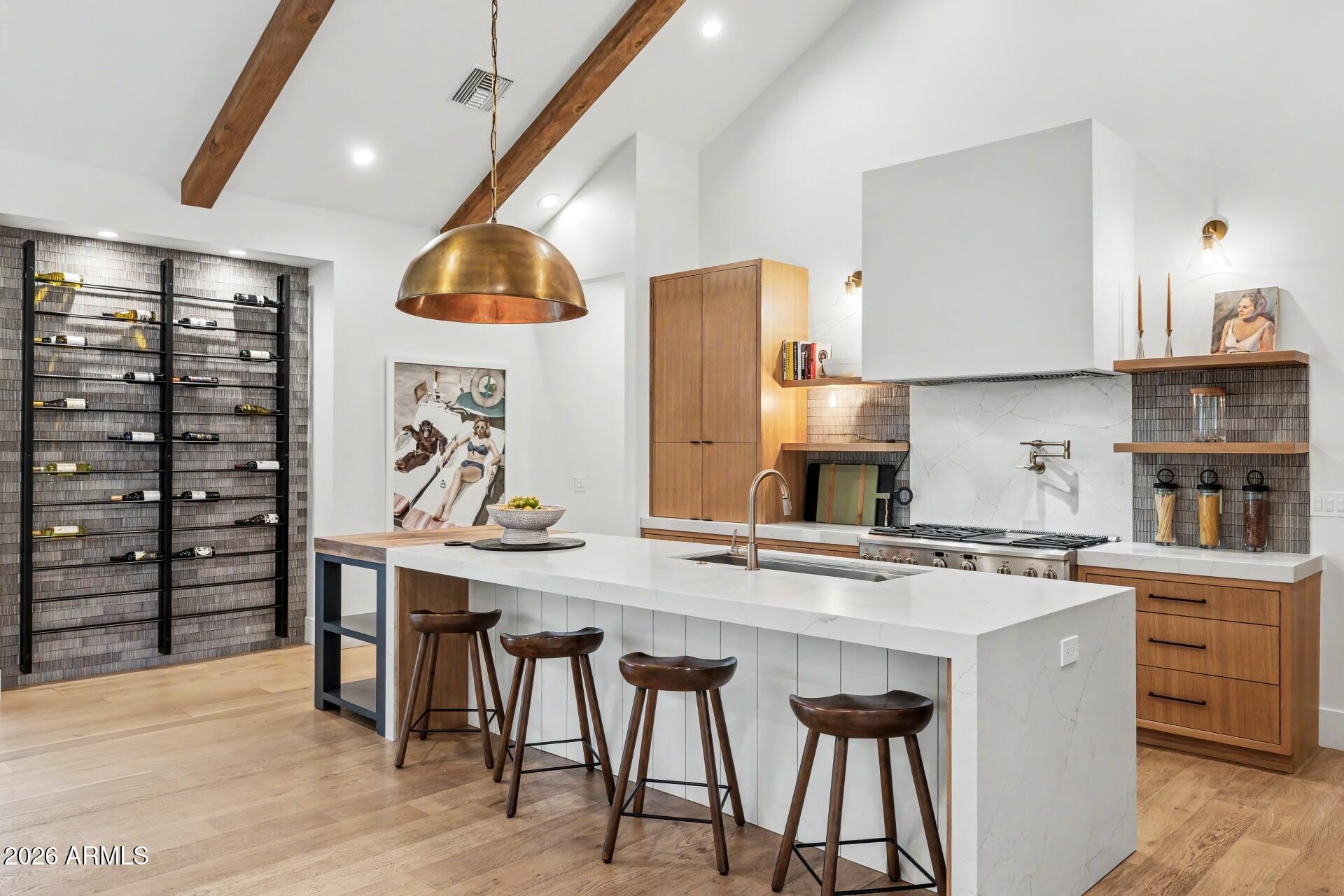 4557 E CALLE TUBERIA