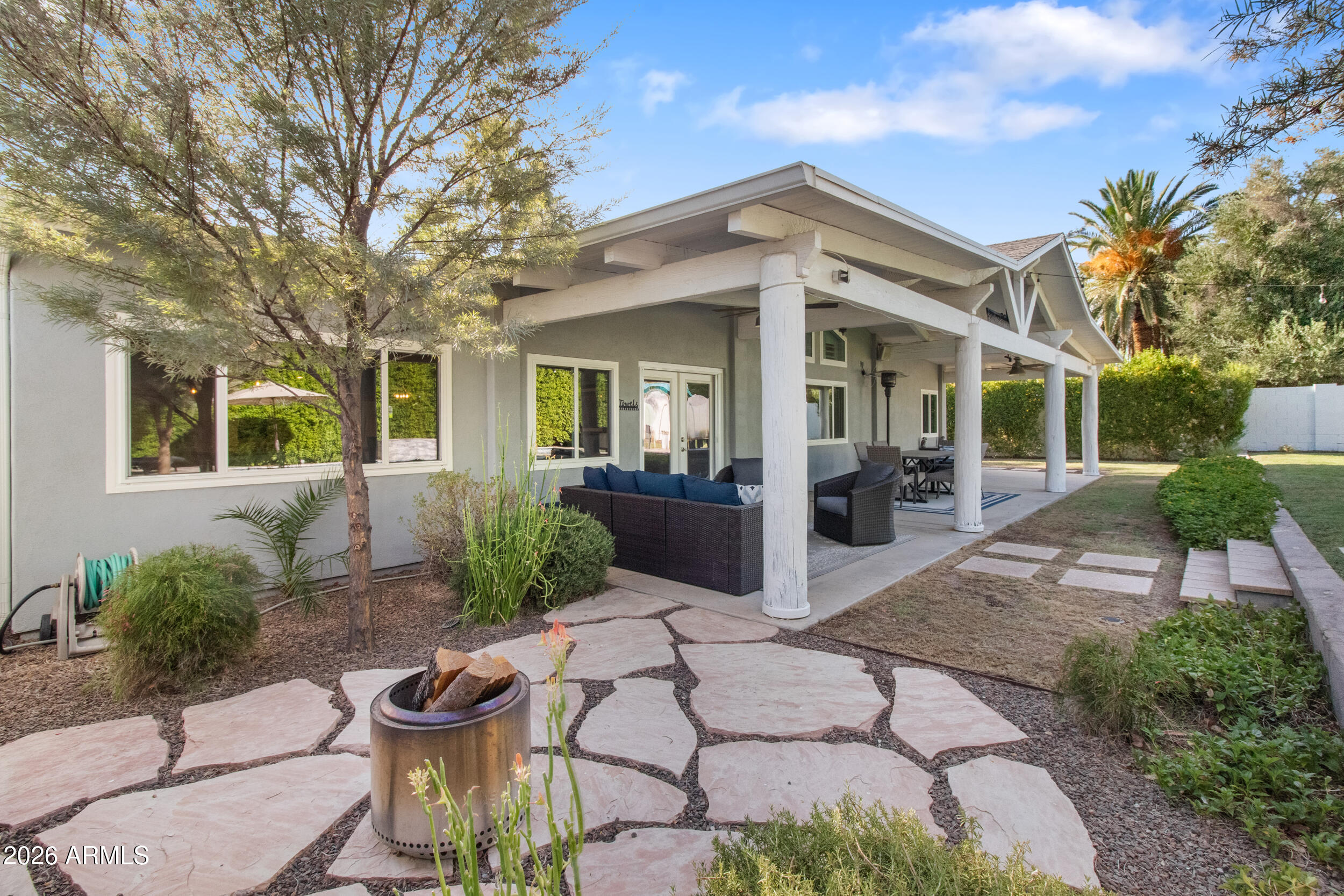 2945 N 47TH Place