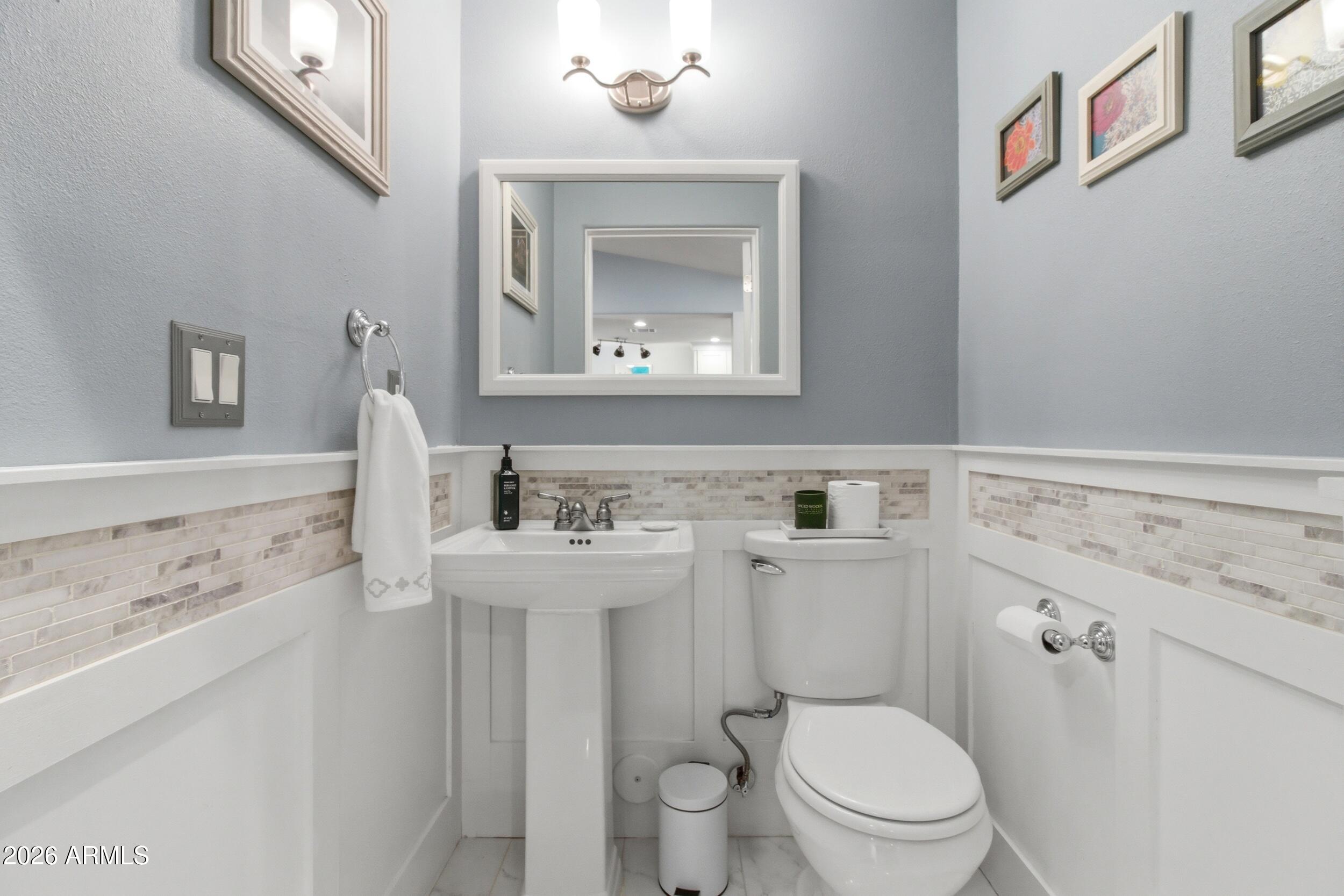2945 N 47TH Place