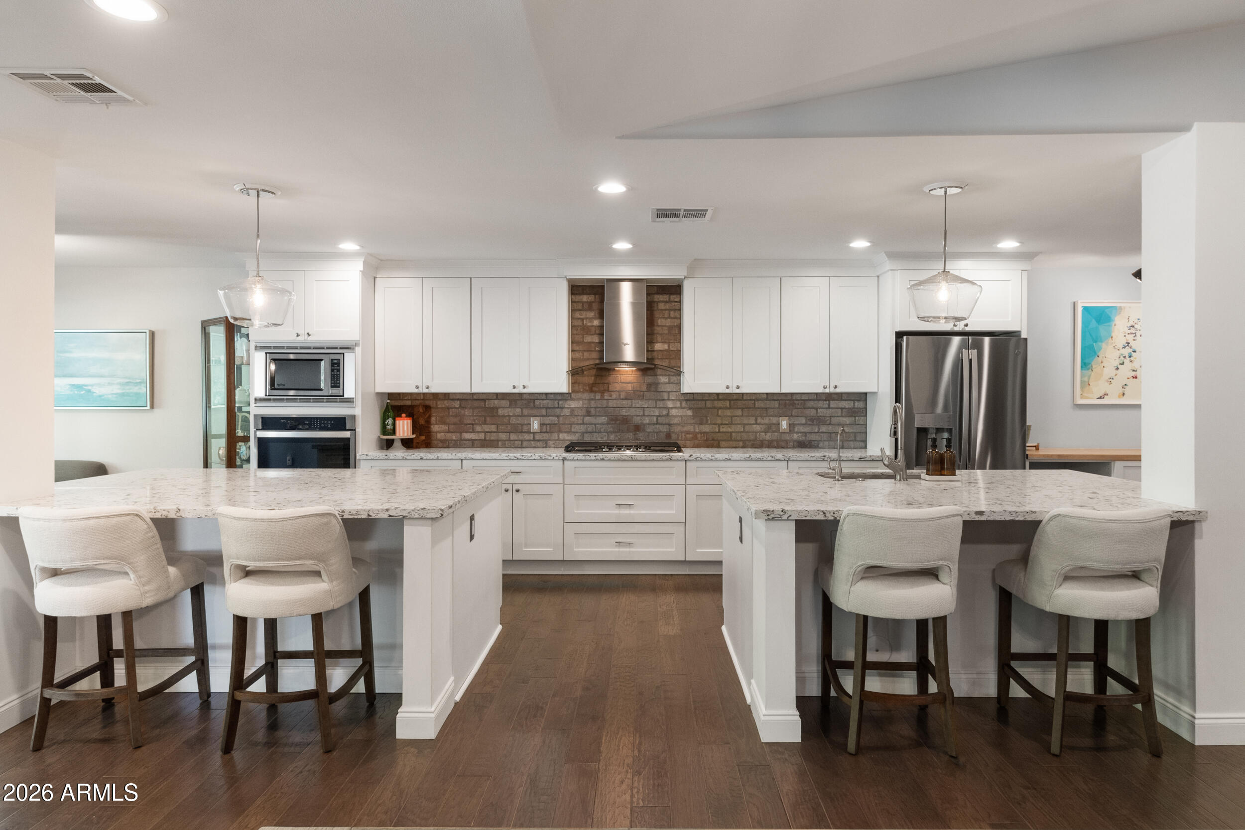2945 N 47TH Place
