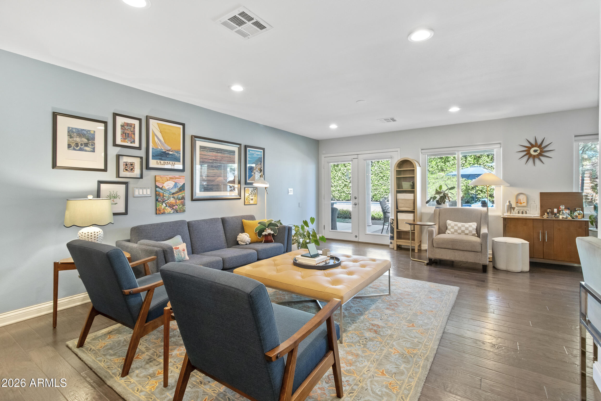 2945 N 47TH Place