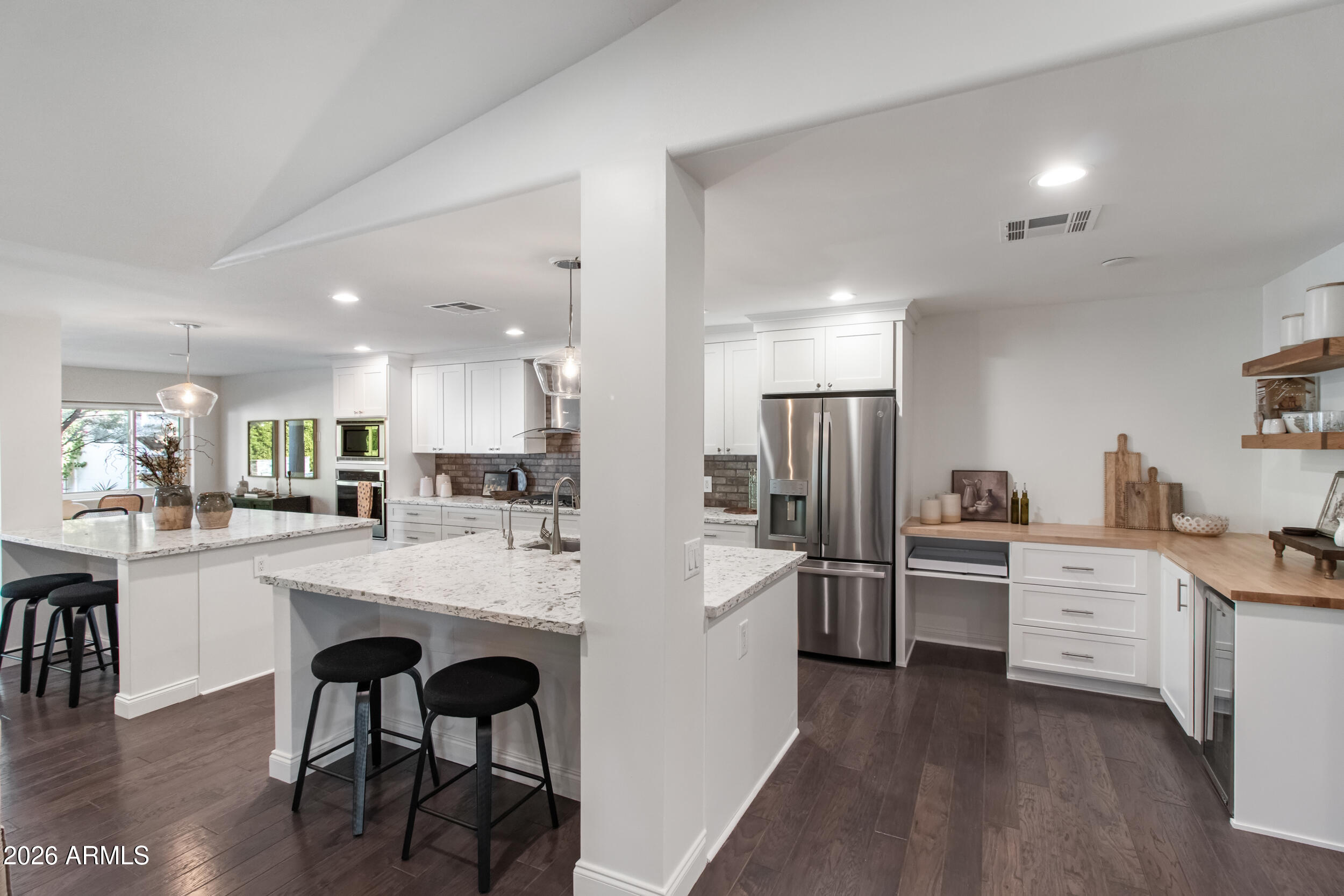 2945 N 47TH Place