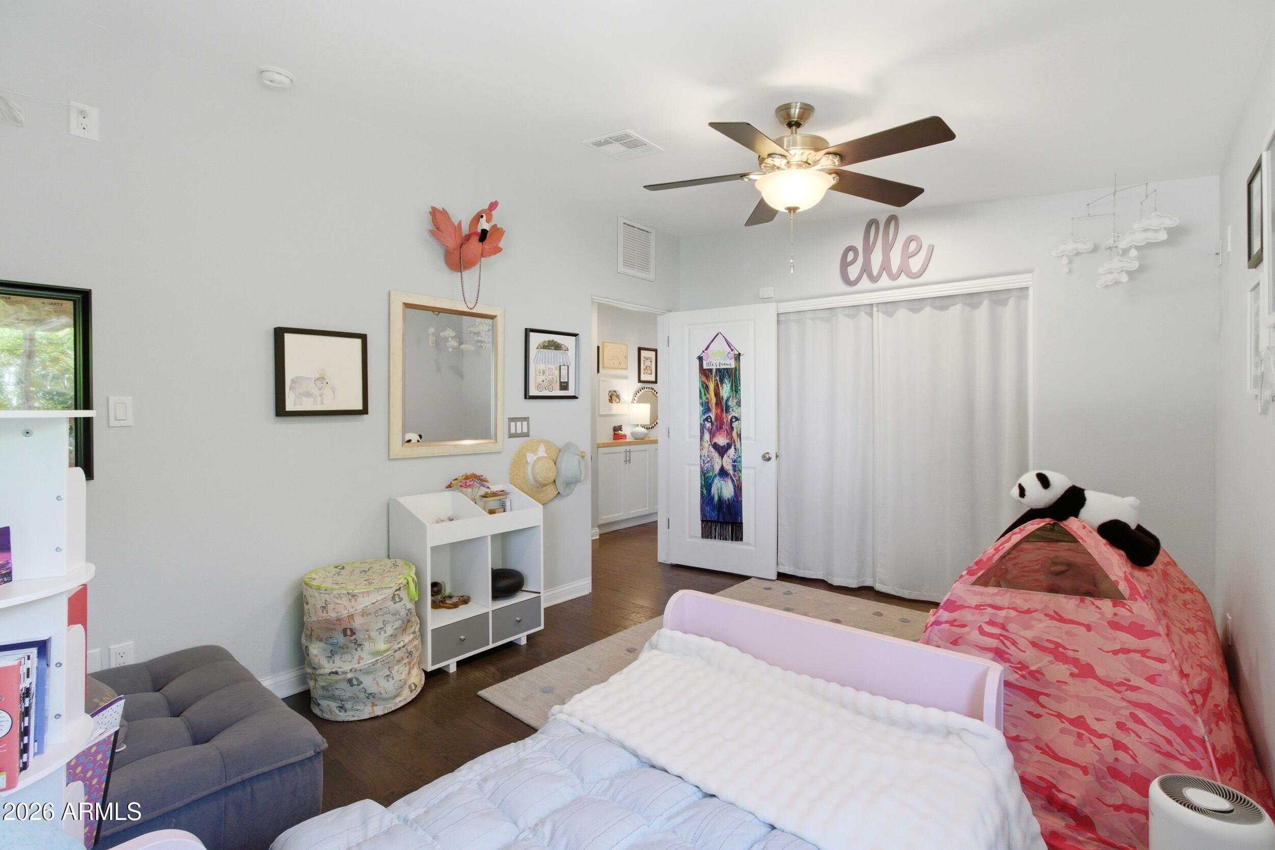 2945 N 47TH Place