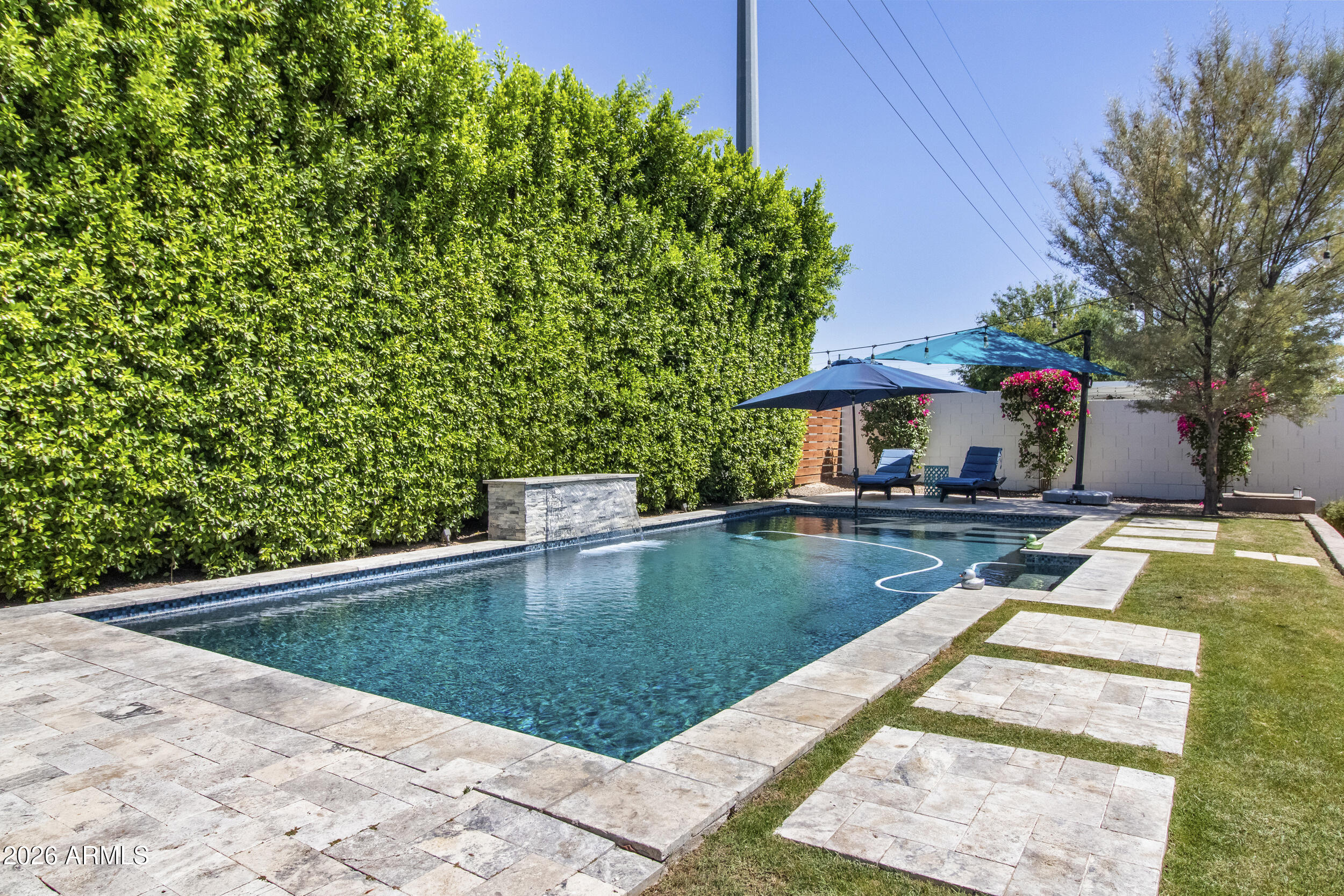 2945 N 47TH Place