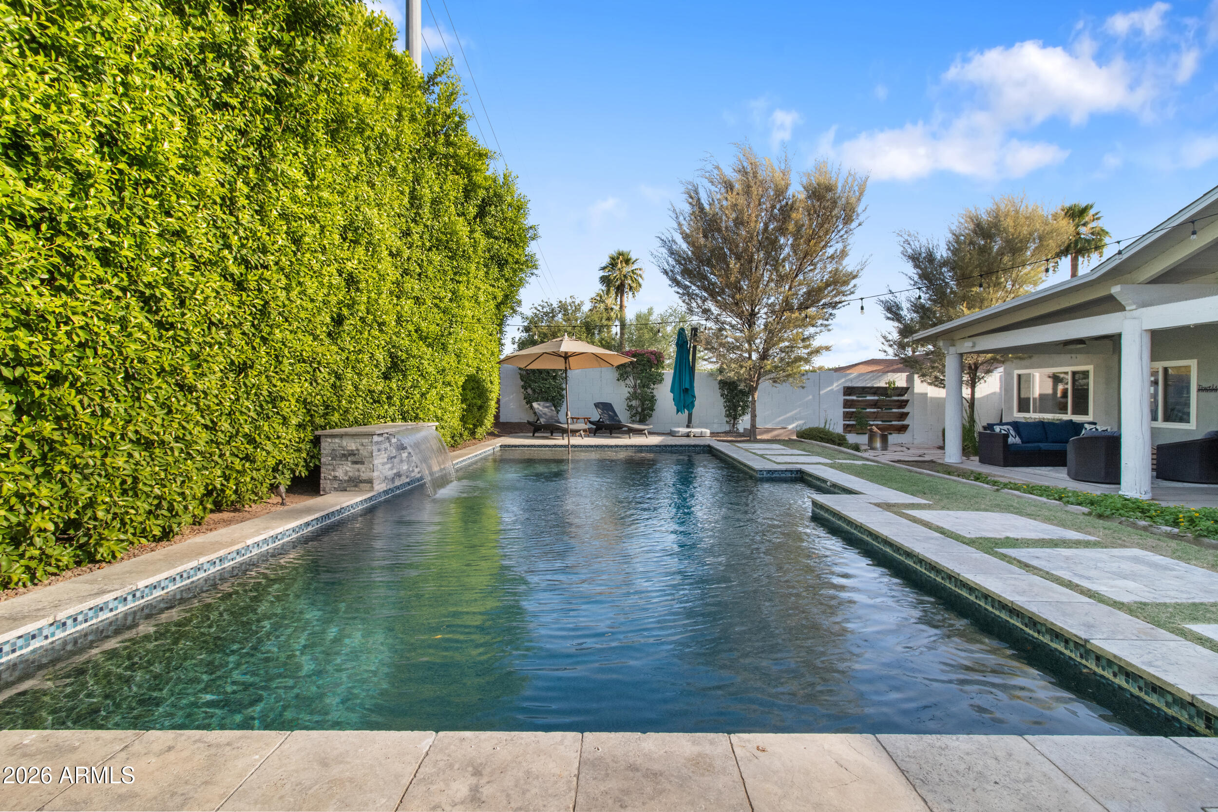 2945 N 47TH Place