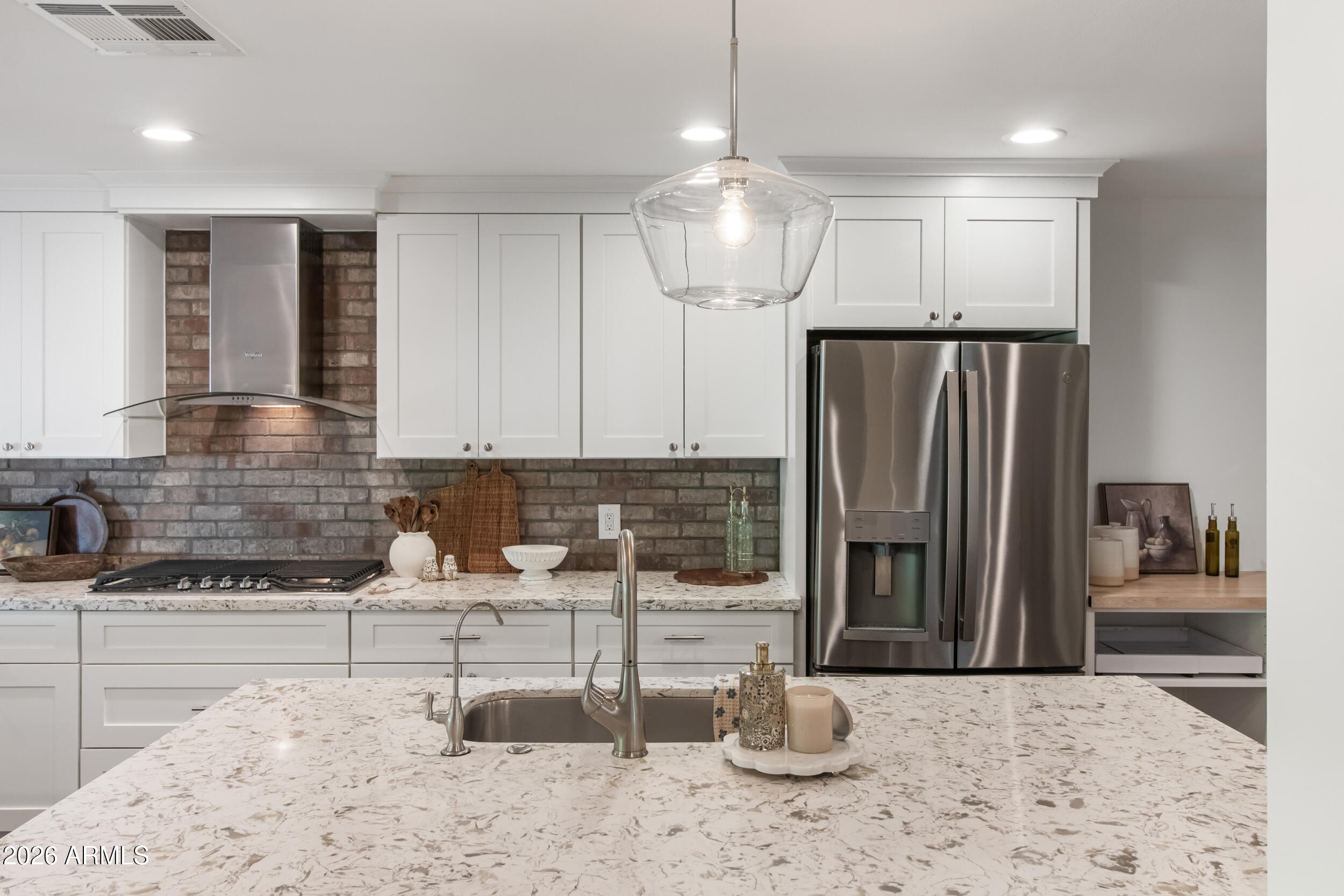 2945 N 47TH Place