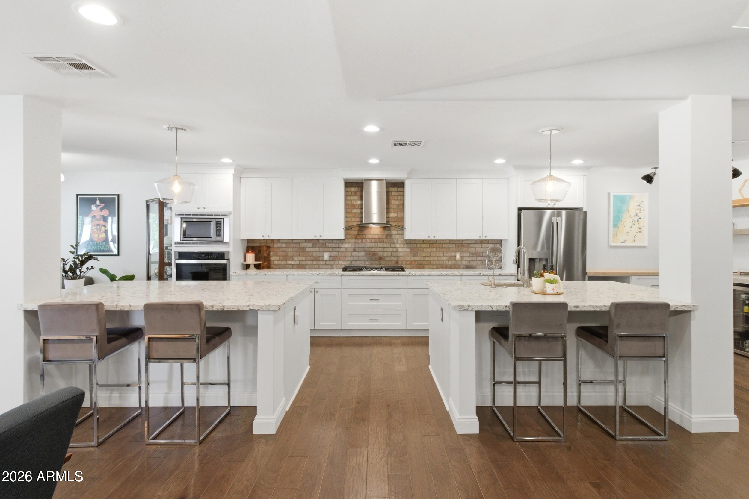 2945 N 47TH Place