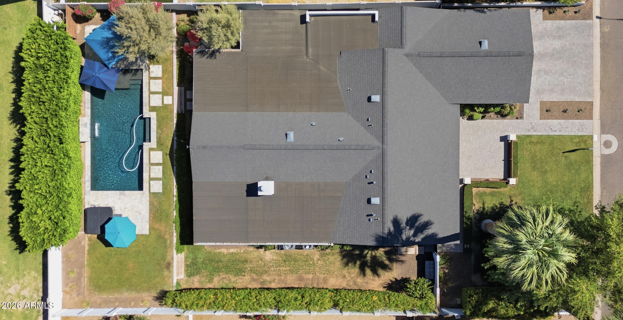 2945 N 47TH Place