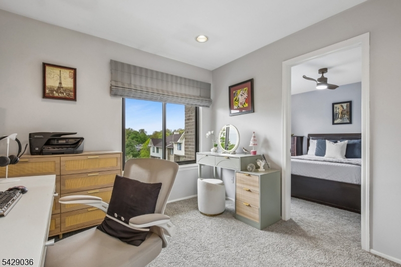 12 Louisburg Sq