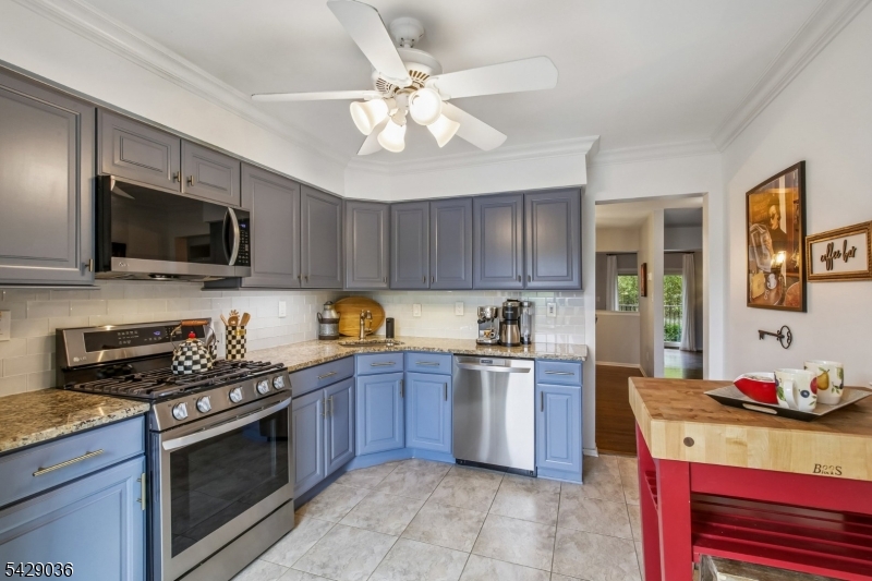 12 Louisburg Sq