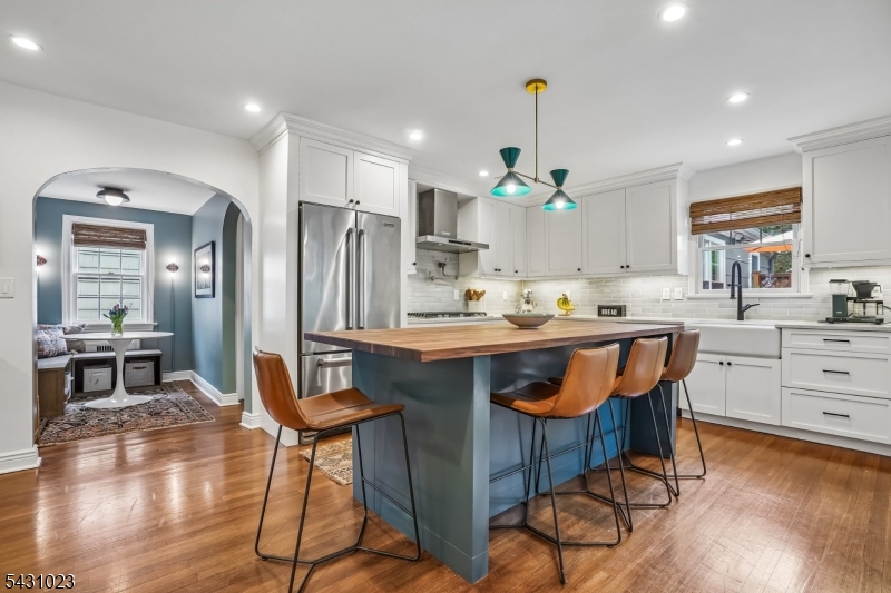 11 Kendal Ave