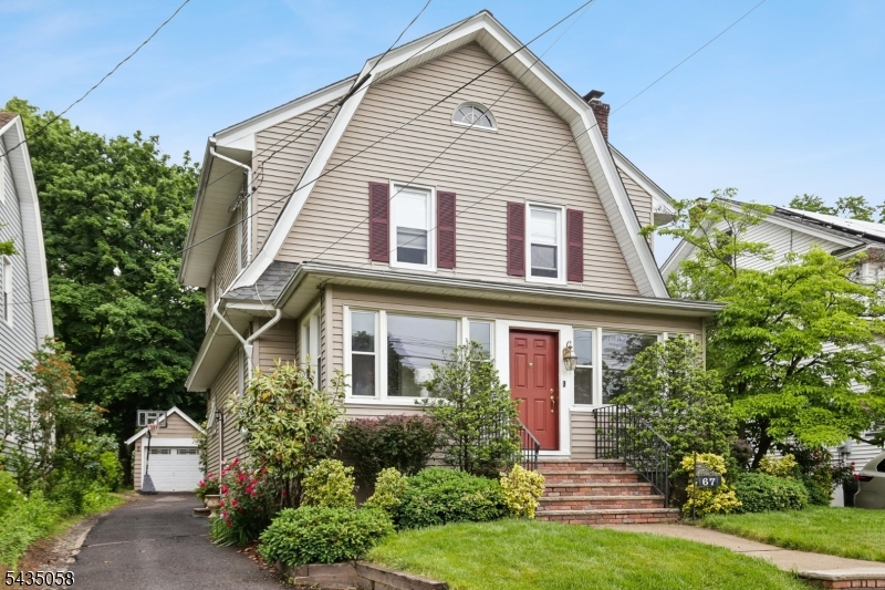 67 Midland Blvd