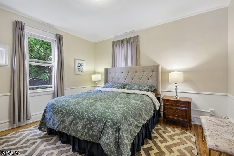 67 Midland Blvd