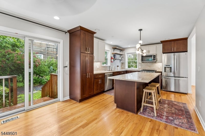 20 Lombardy Pl