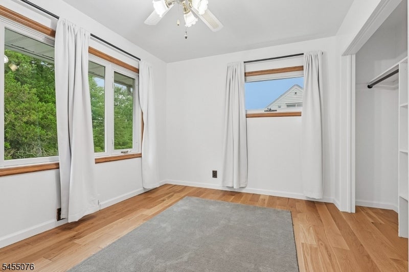 21 Aspen Rd