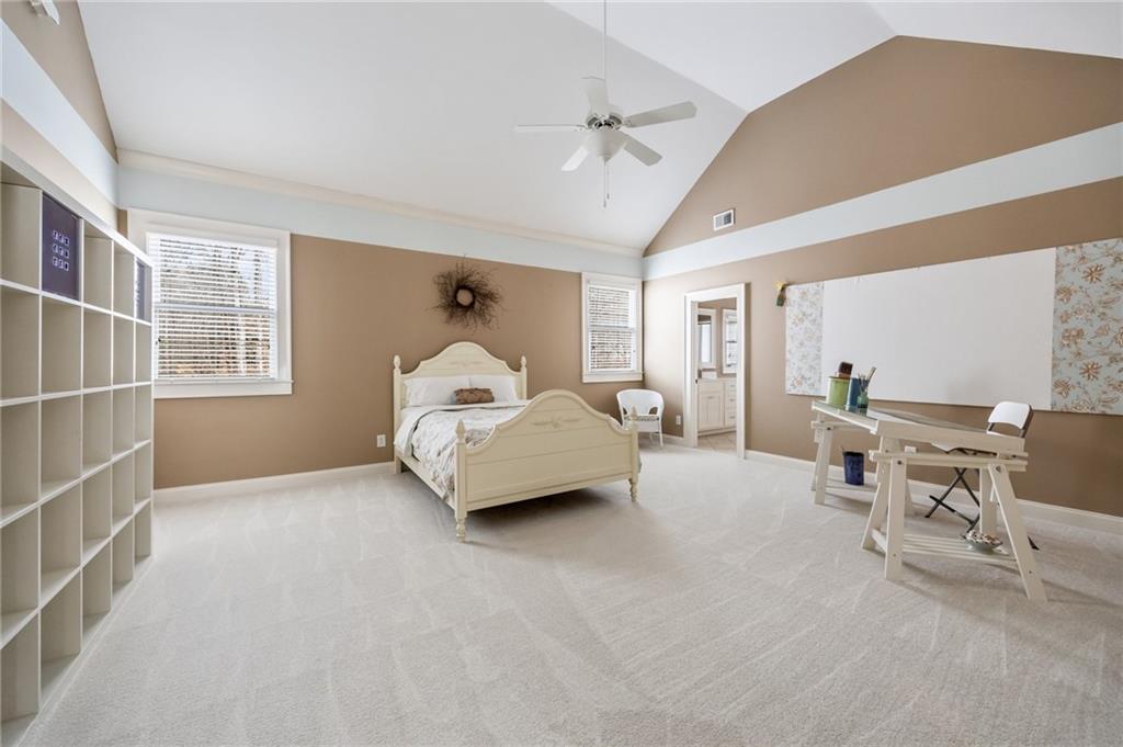 15245 Fairfax Lane
