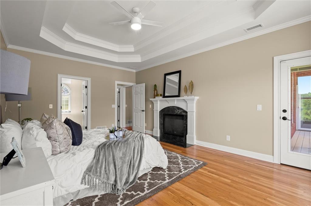 411 Hickory Fairway Court