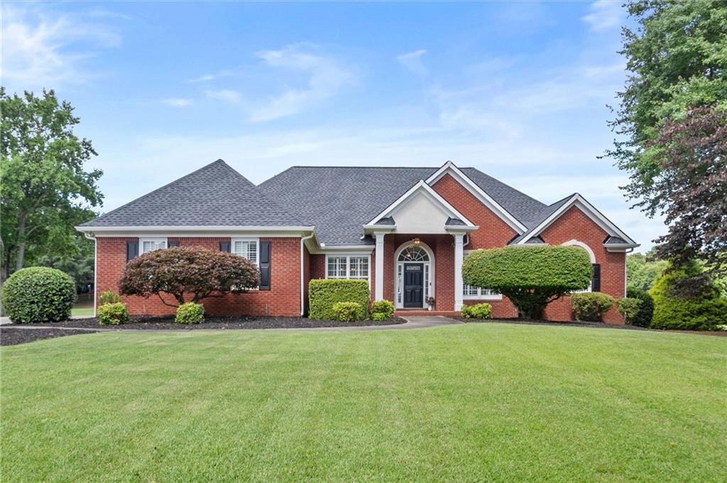 411 Hickory Fairway Court