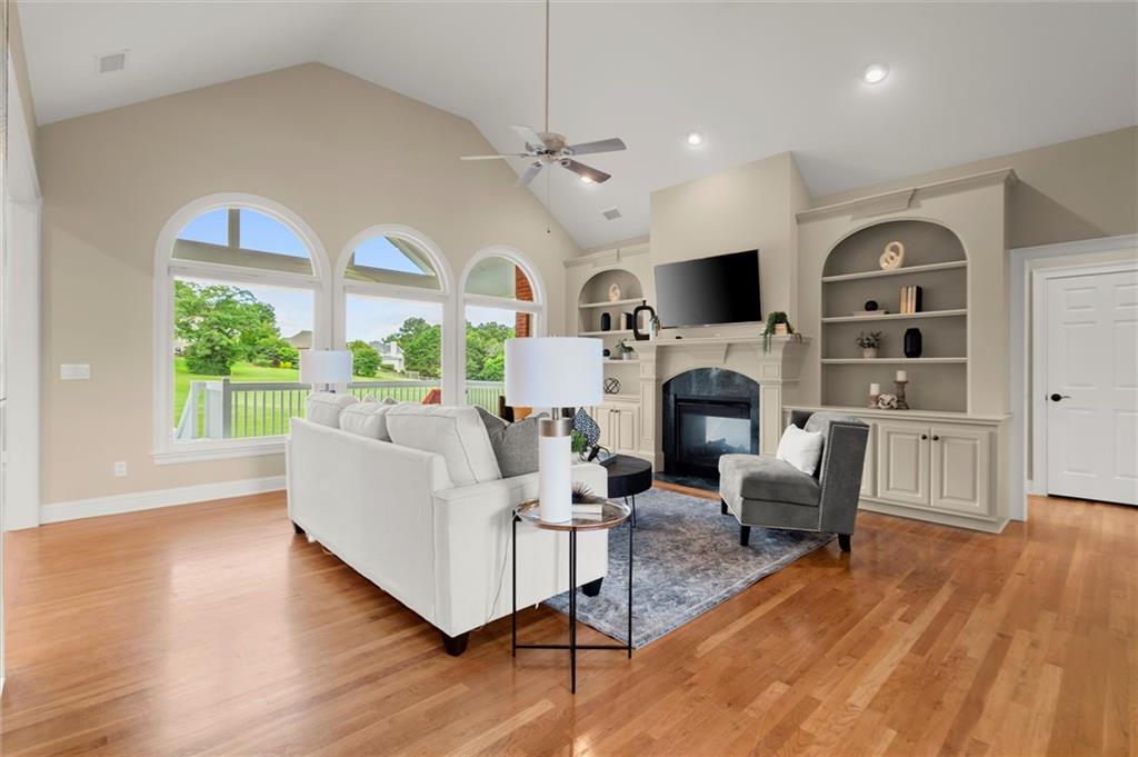 411 Hickory Fairway Court