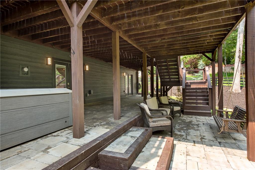 14905 Thompson Road