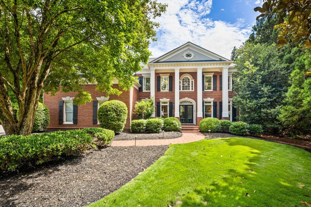 330 White Columns Court
