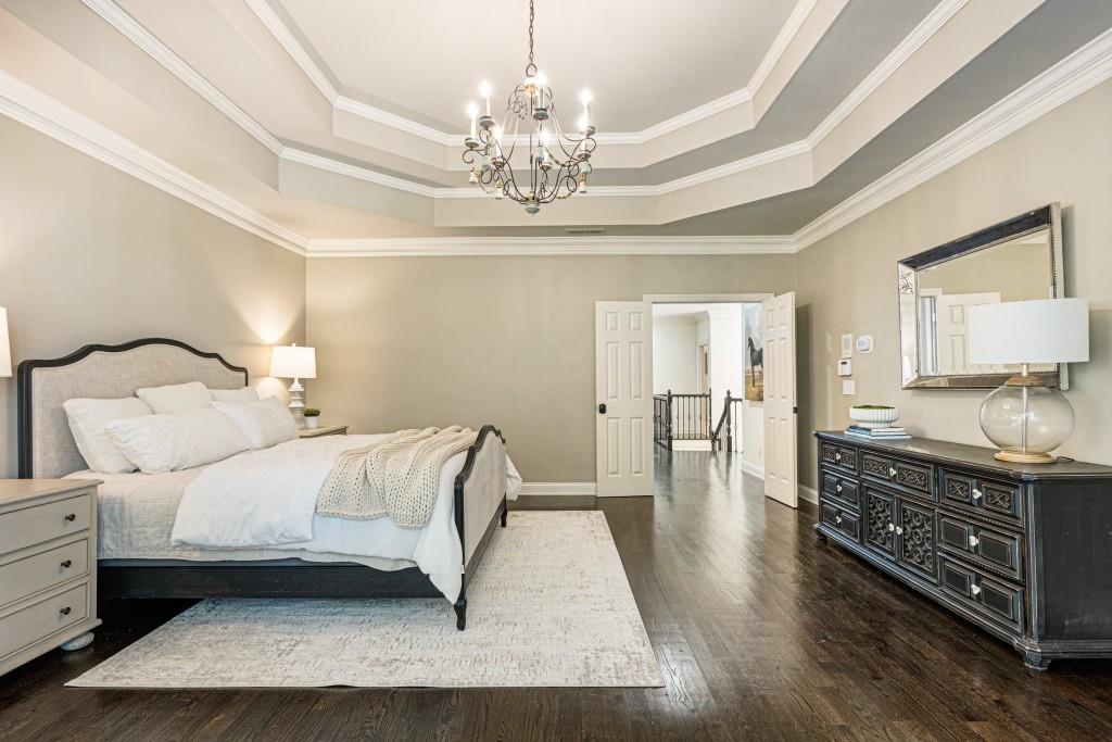 330 White Columns Court
