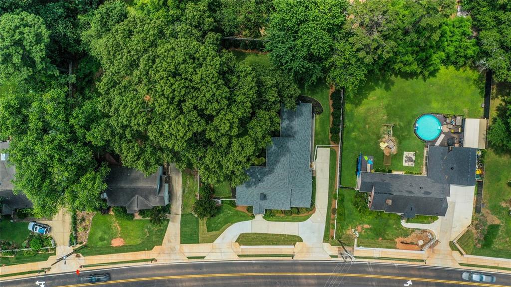 405 Johnson Ferry Road NE