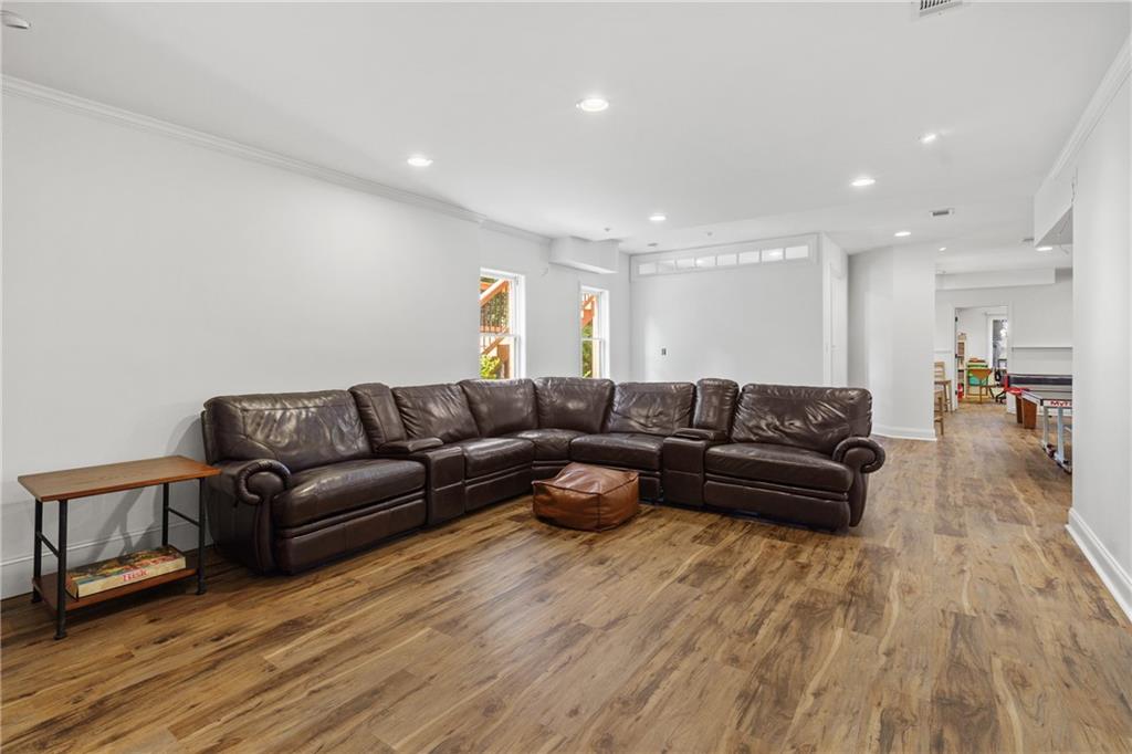 455 Majestic Cove