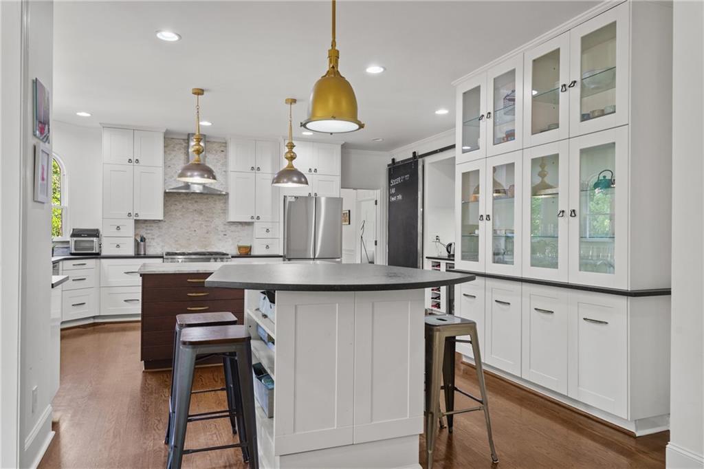 455 Majestic Cove