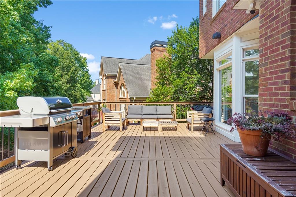 455 Majestic Cove