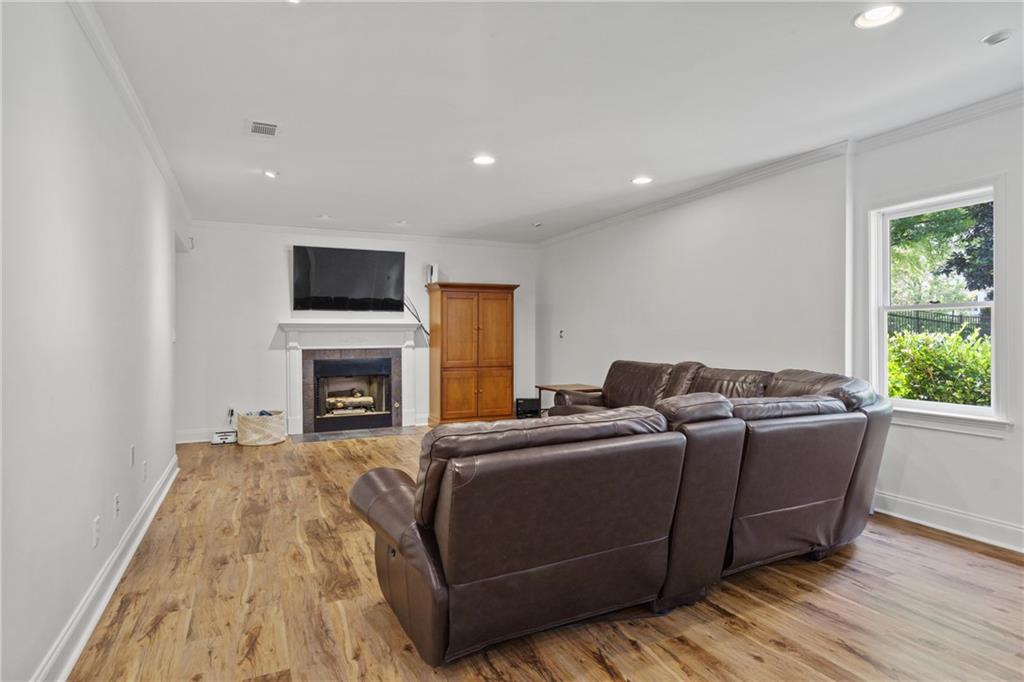 455 Majestic Cove