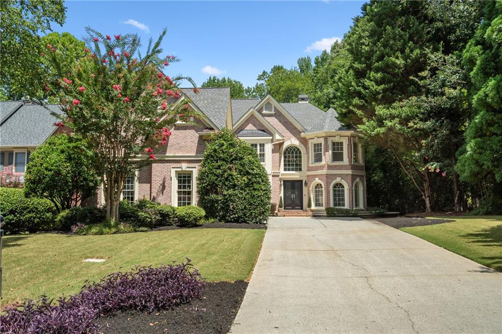 1035 Autumn Close