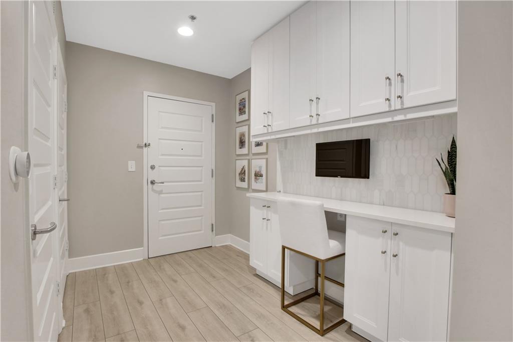 1080 Peachtree Street NE Unit 1616